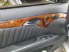  Mercedes-Benz E-