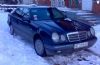  Mercedes-Benz E- 220