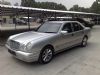  Mercedes-Benz E- E-210