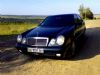  Mercedes-Benz E- D