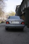  Mercedes-Benz E-